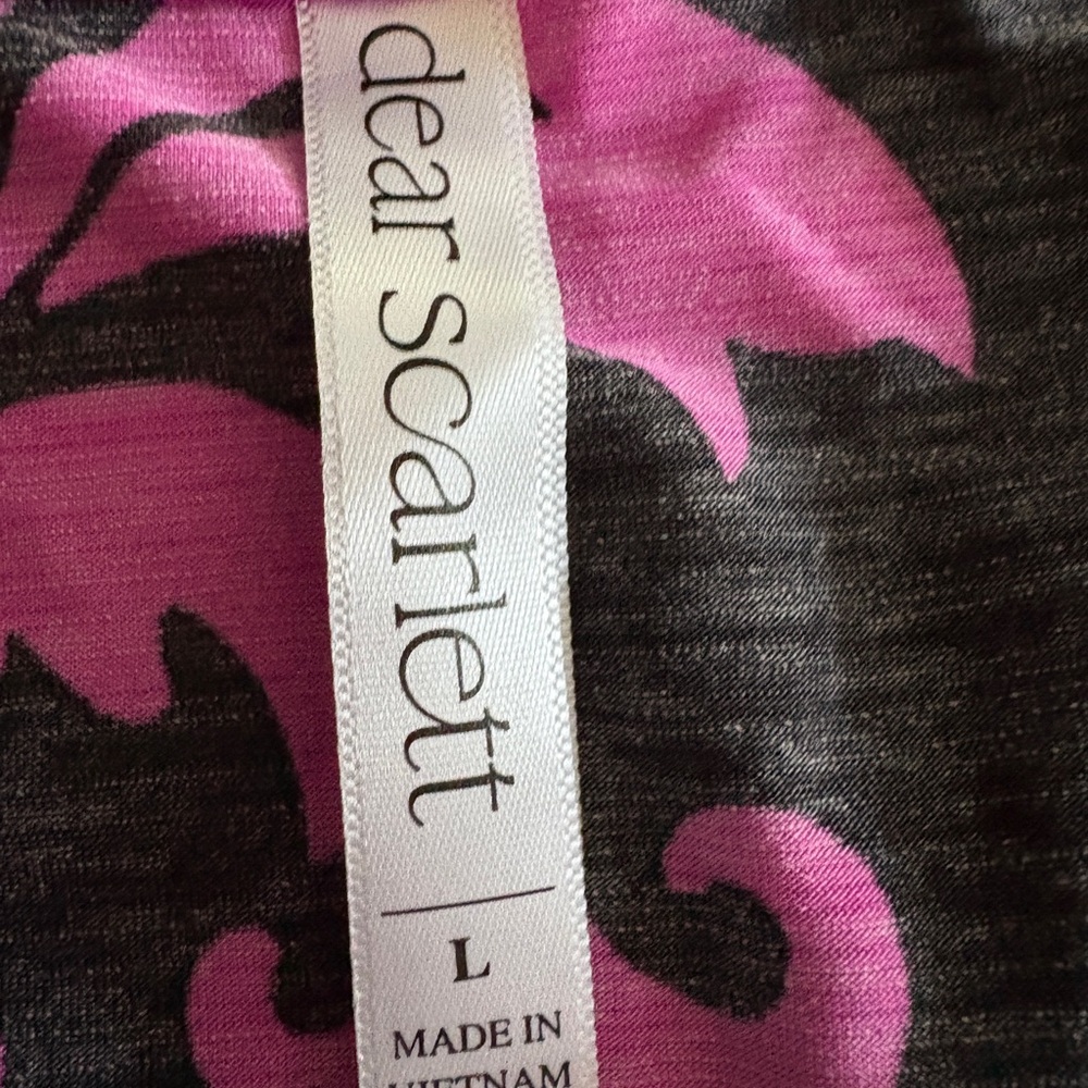Scarlett Black and Pink Patterned Blouse - Picture 3 of 5